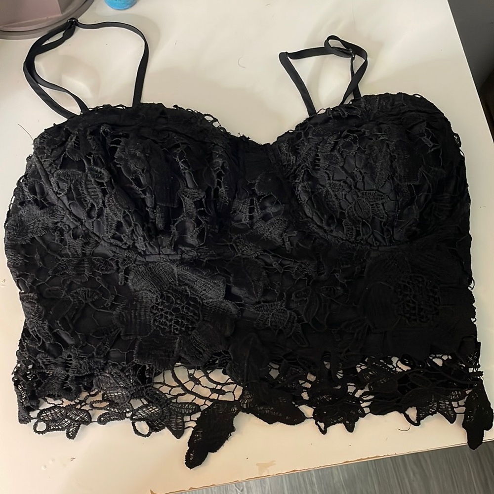 Black lace crop top
